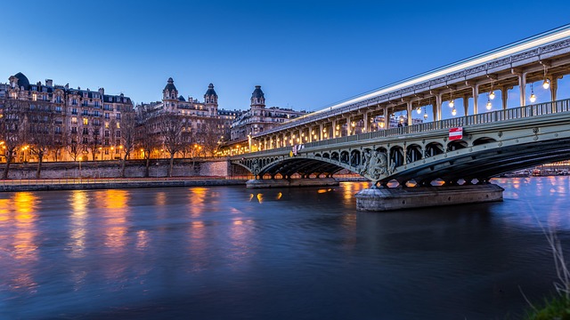 <strong>Les banques françaises et l’État français : « ensemble pour toujours »</strong>