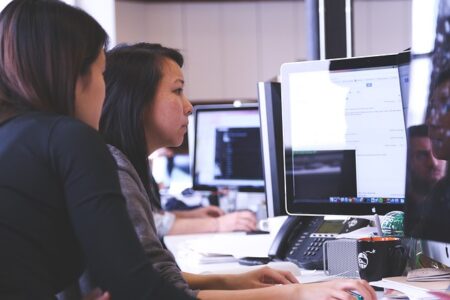 Femme et carrière : les stéréotypes de genre ont-ils vraiment disparu ?